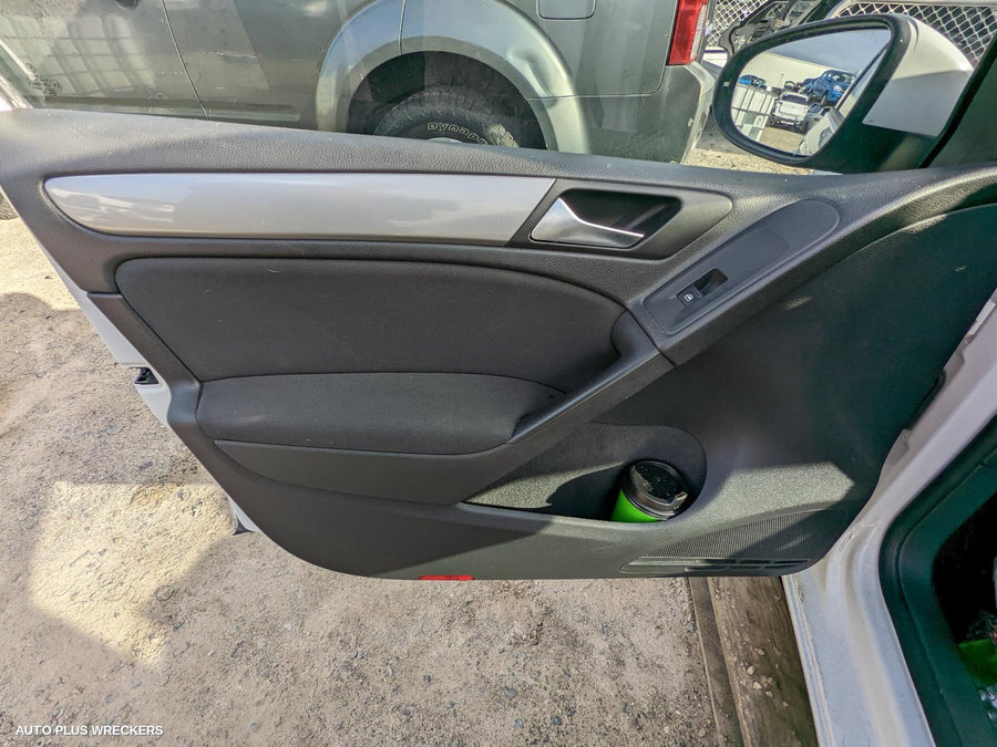 2011 Volkswagen Golf Left Rear Door Window