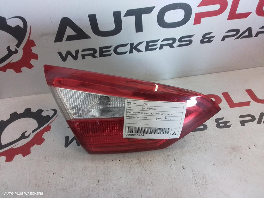 2011-2015 Ford Focus Rear Garnish