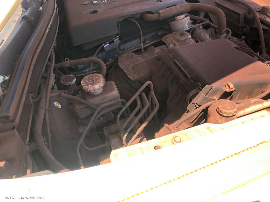 2016 Mitsubishi Triton Left Front Door Window