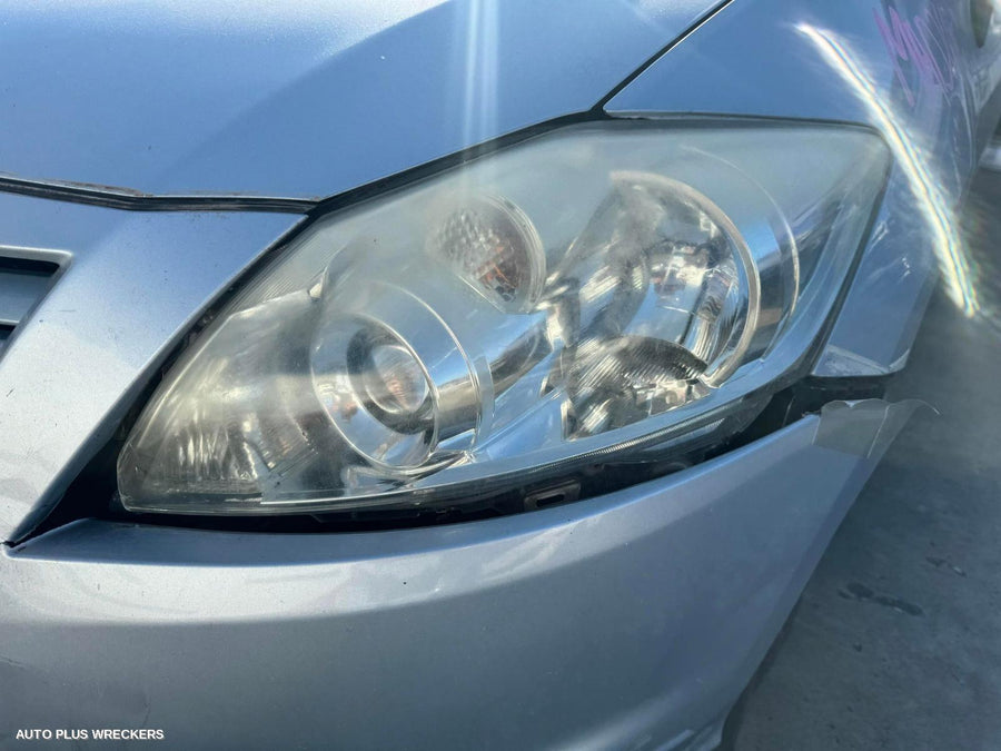 2010 TOYOTA COROLLA WASHER BOTTLE