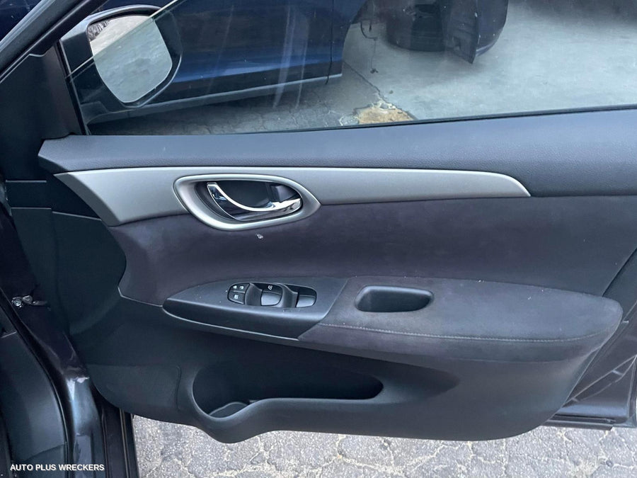 2013 Nissan Pulsar Engine