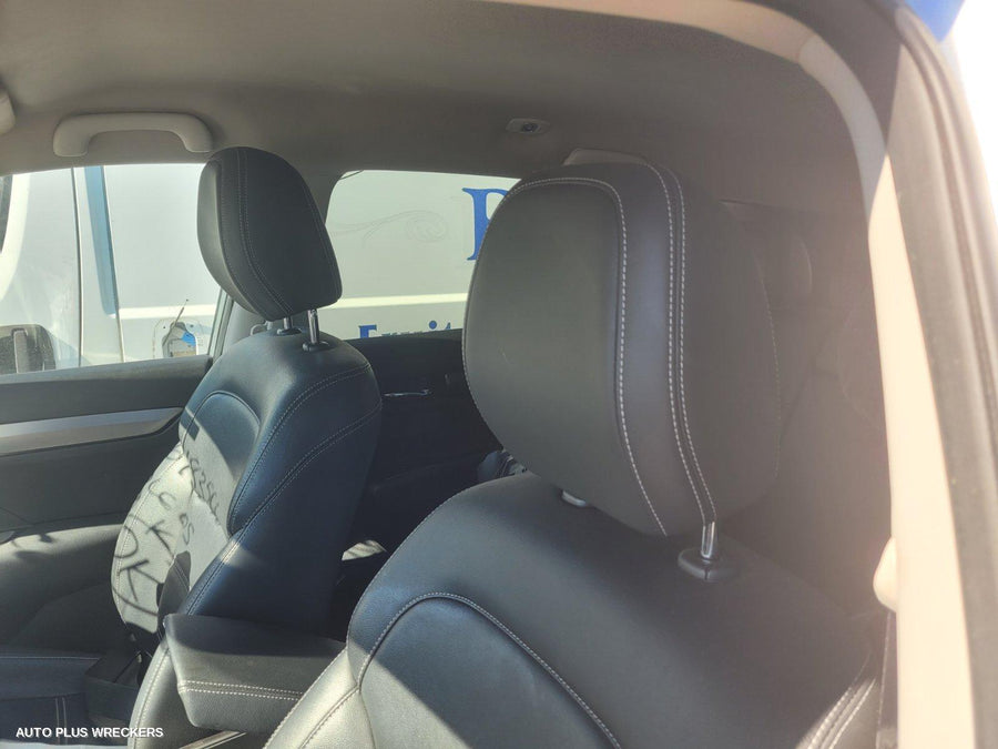 2017 Renault Kaleos R Bar Bracket Reinfo