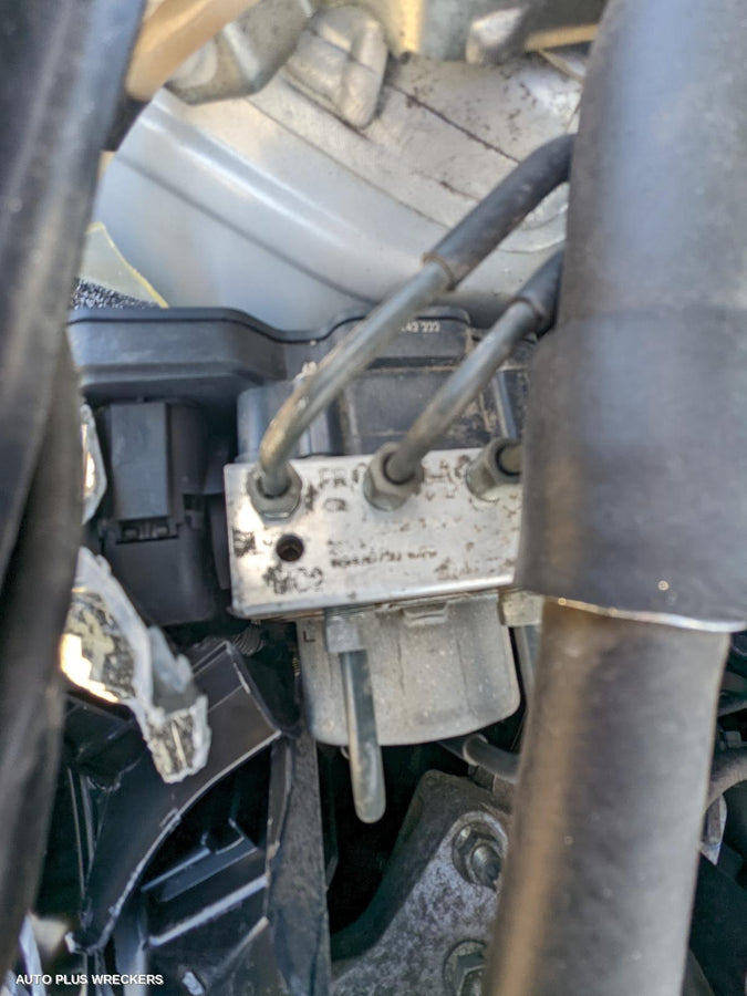 2011 Suzuki Swift Abs Pump Modulator