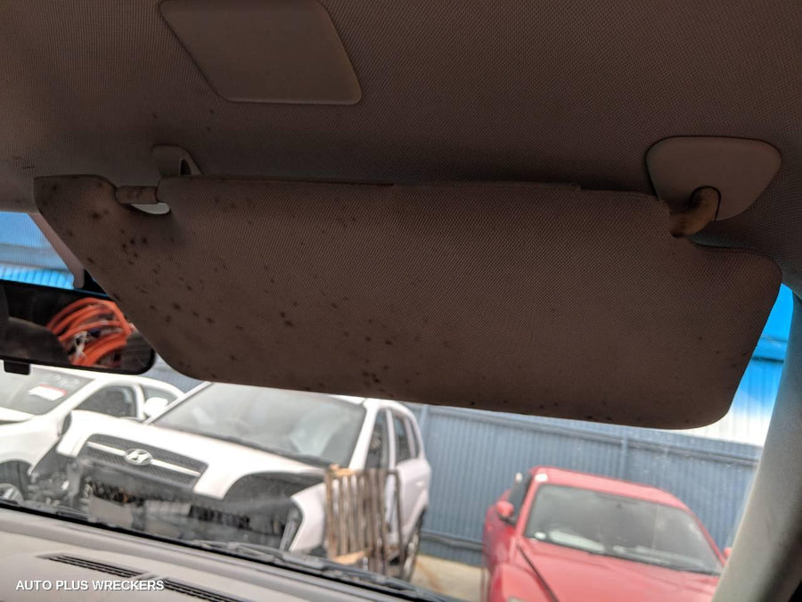 2006 NISSAN TIIDA DOOR HANDLE