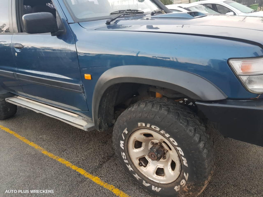 2001 Nissan Patrol Right Door Mirror