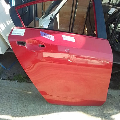 2010 Mazda 3 Right Rear Door Sliding