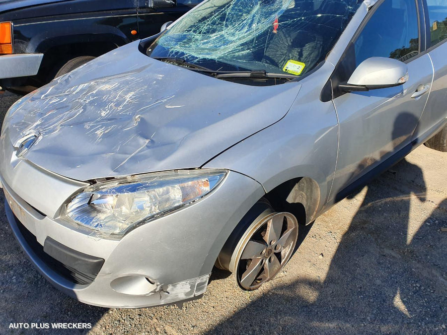 2012 Renault Megane Right Indicator Fog Side