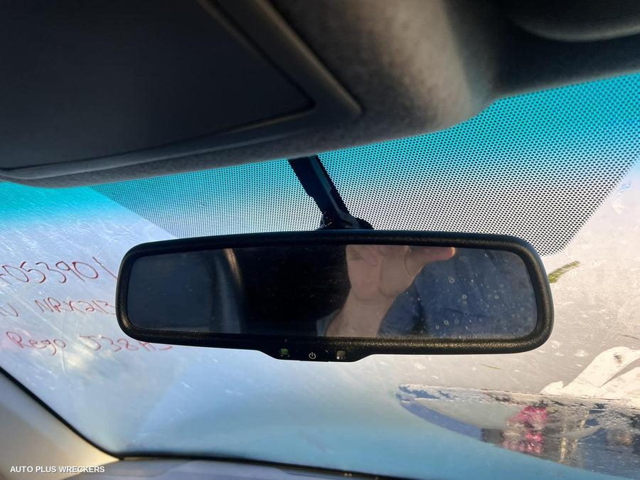 2010 Toyota Kluger Wheel Mag