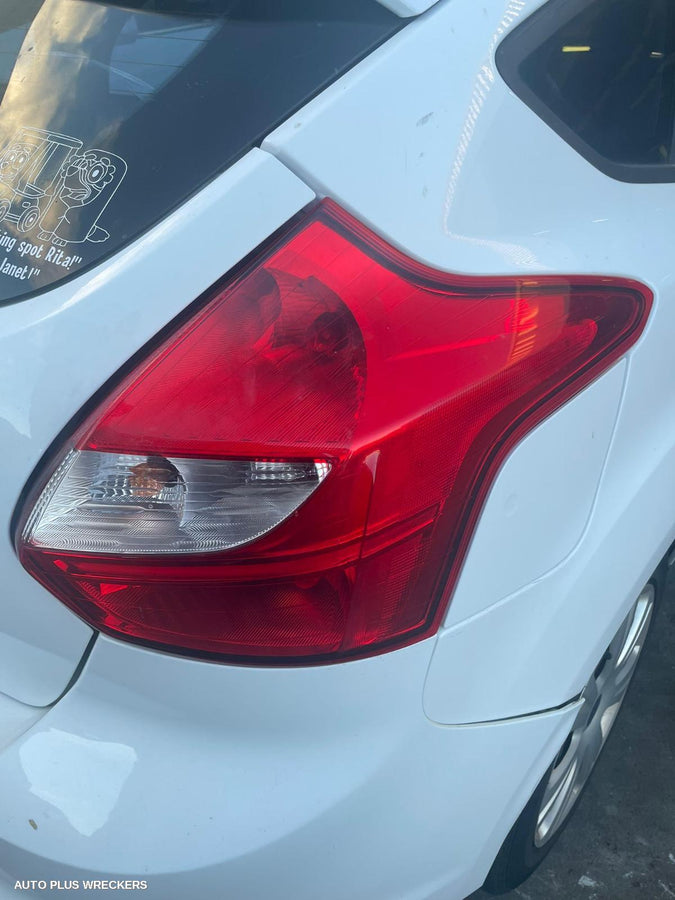 2012 Ford Focus Left Rear Door Sliding