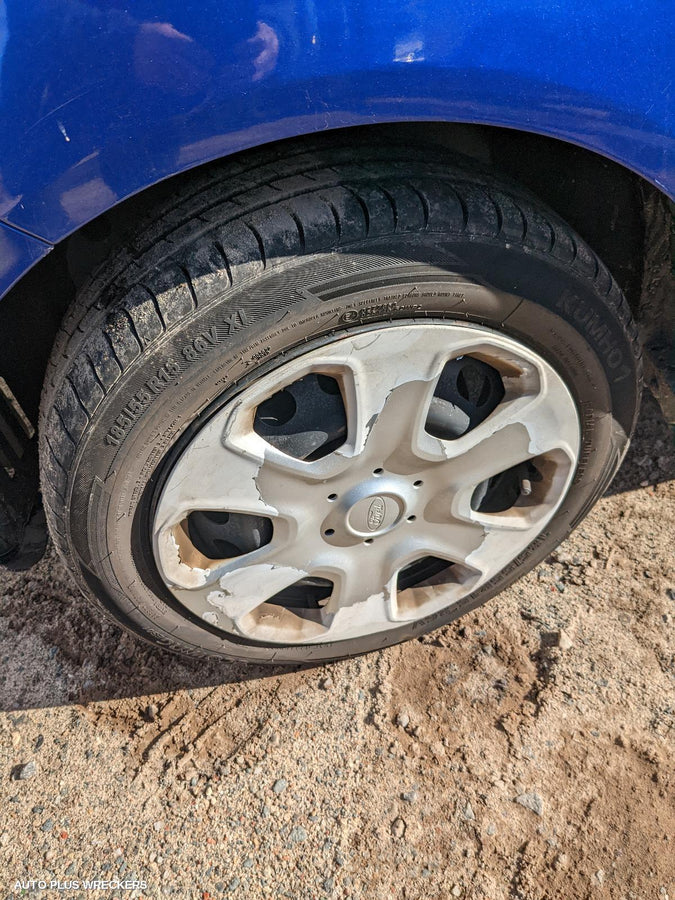 2012 Ford Fiesta Left Rear Door Sliding