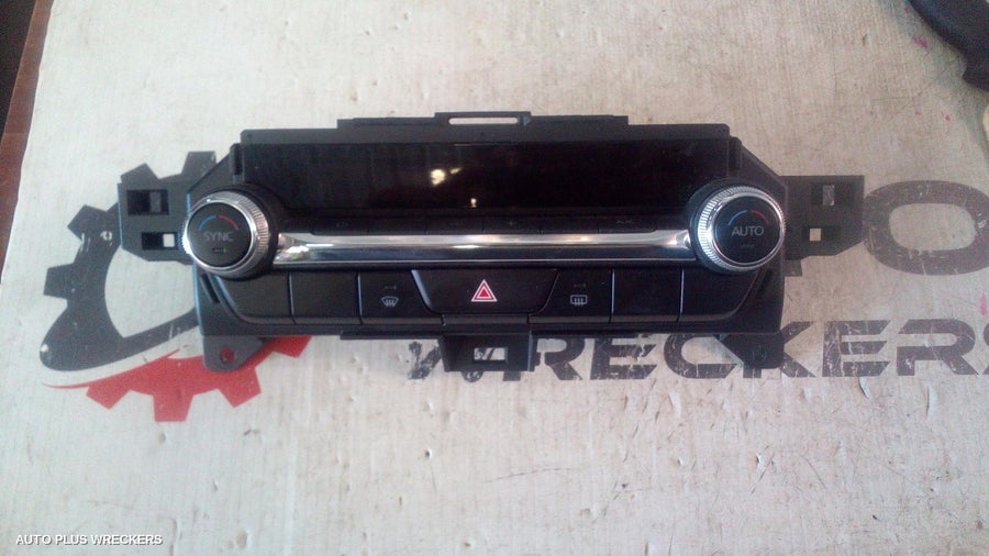 2019-2026 Mazda 3 Heater Ac Controls