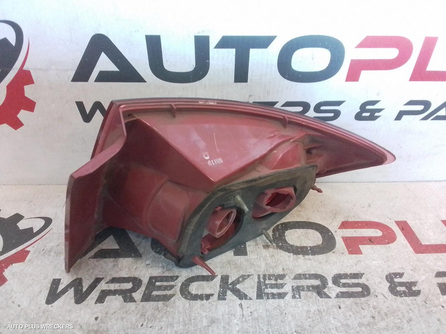 2004 Mazda 3 Left Taillight