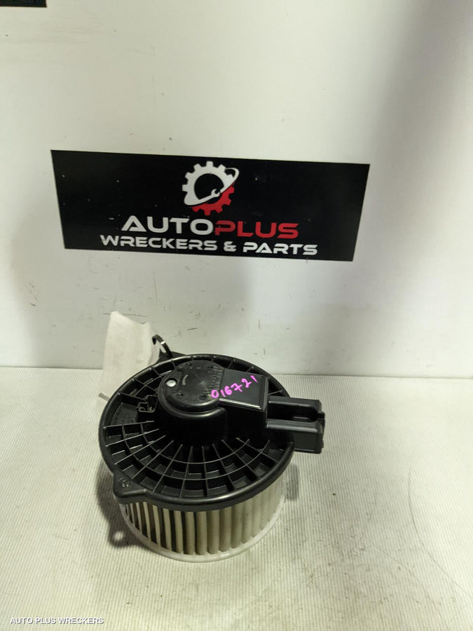 2016 Mazda 3 Heater Fan Motor