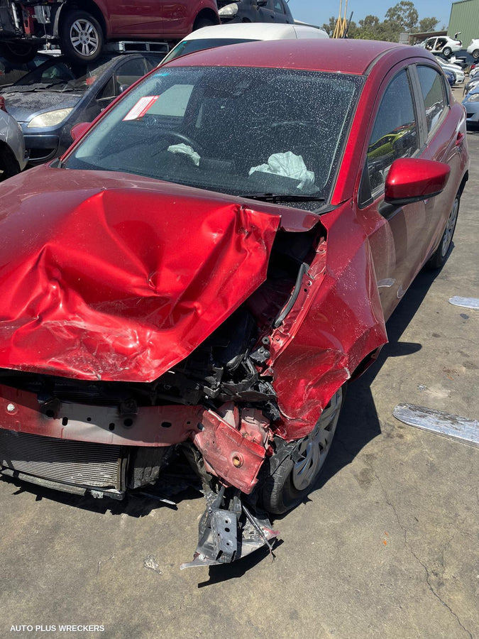 2017 Mazda 2 Sunvisor