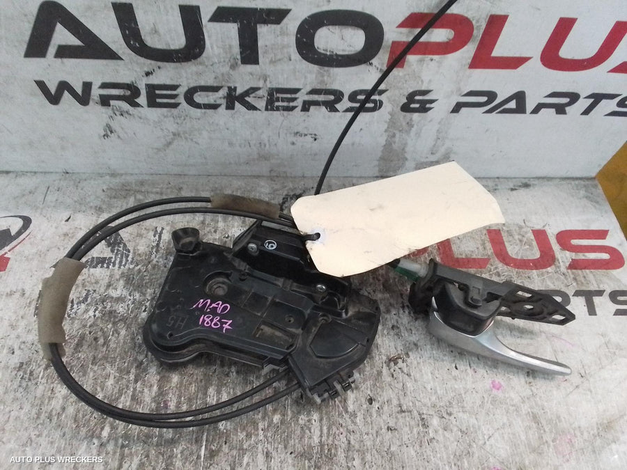 2014-2021 Toyota Kluger Door Boot Gate Lock