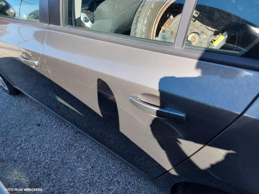 2013 Holden Cruze Left Door Mirror