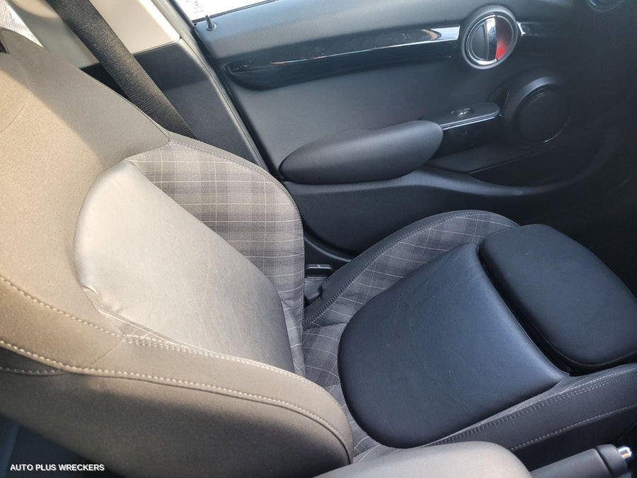 2019 Mini Cooper Caliper