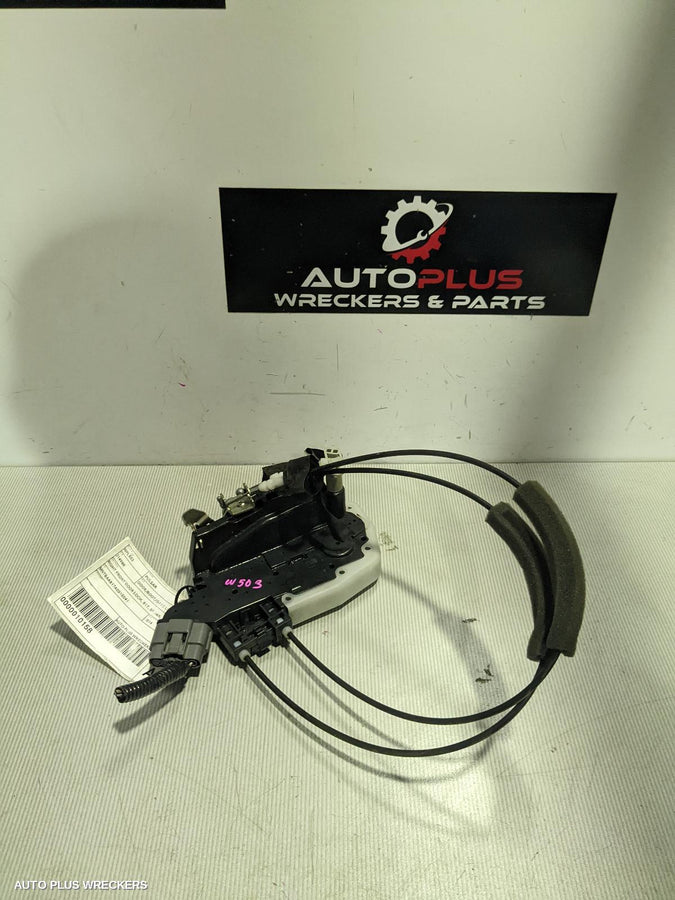 2014 Nissan Pulsar Door Boot Gate Lock