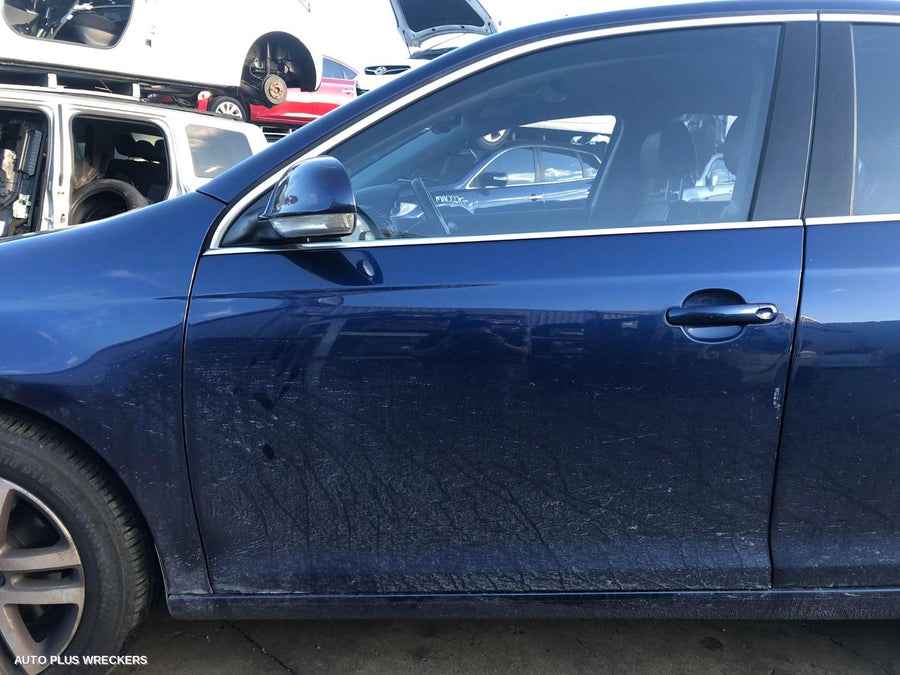 2006 Volkswagen Jetta Bonnet