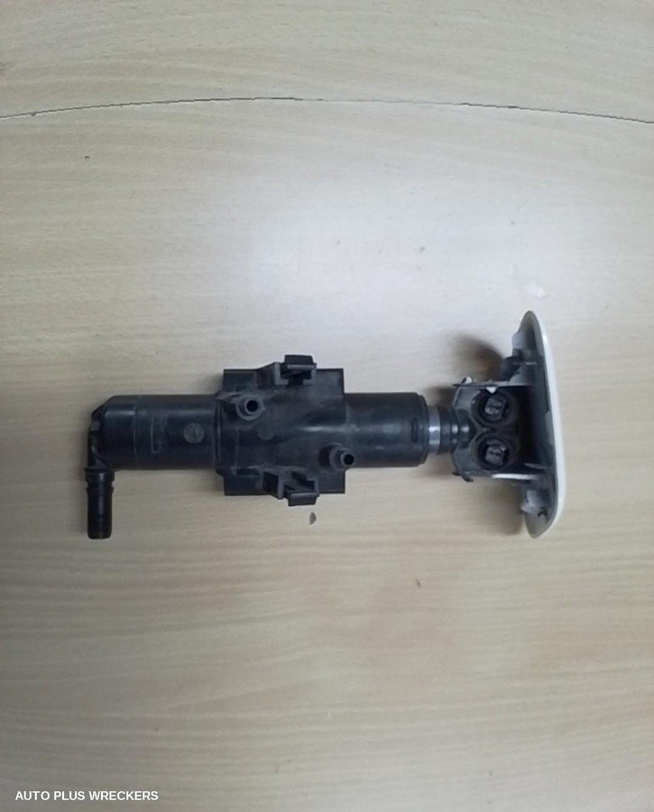 2016 Ford Kuga Washer Jet