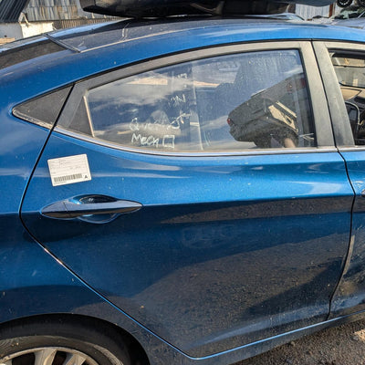 2014 Hyundai Elantra Right Rear Door Sliding