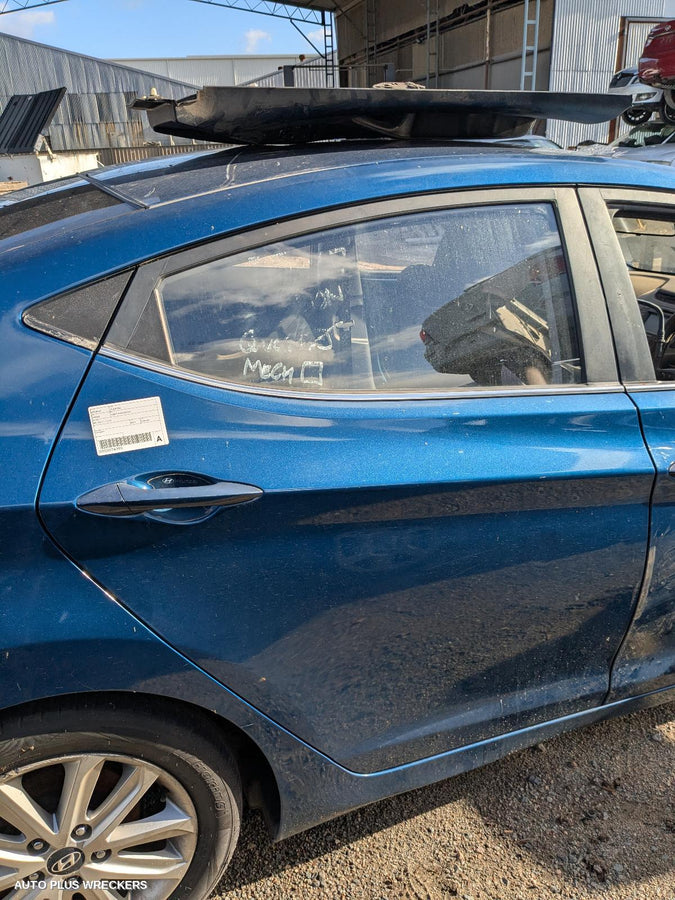 2014 Hyundai Elantra Right Rear Door Sliding