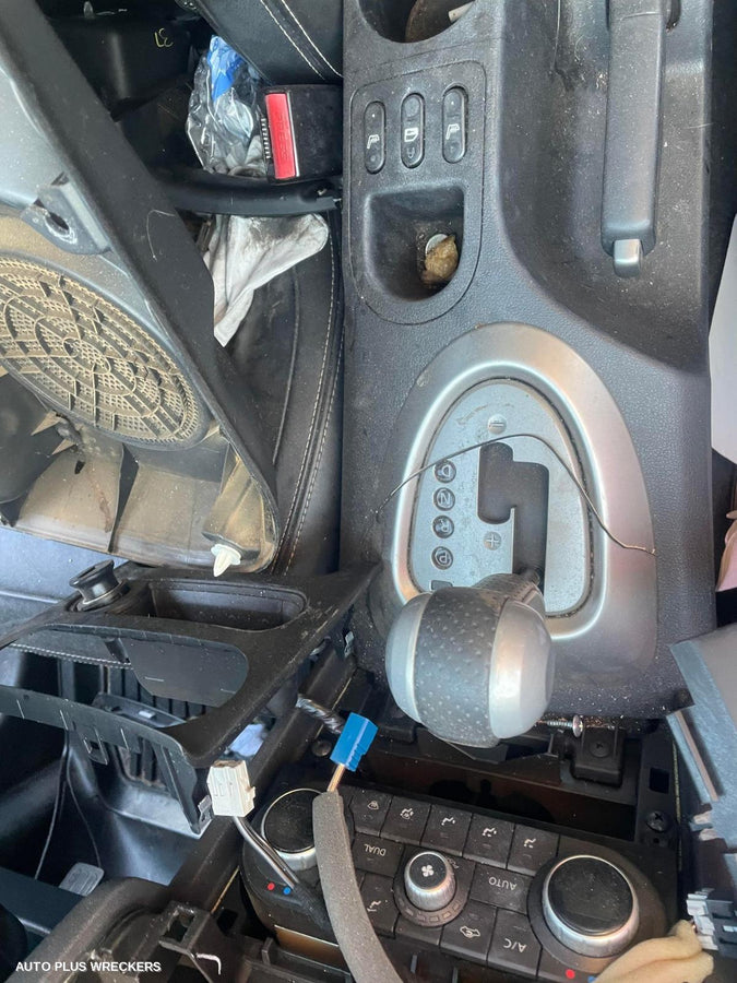 2013 Nissan Dualis Door Boot Gate Lock