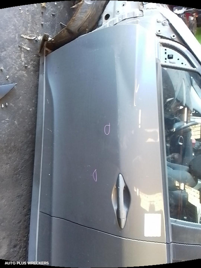 2011 Hyundai Ix35 Left Front Door