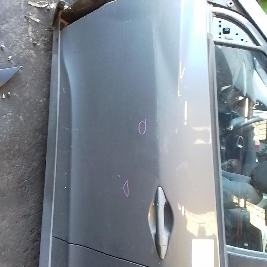 2011 Hyundai Ix35 Left Front Door