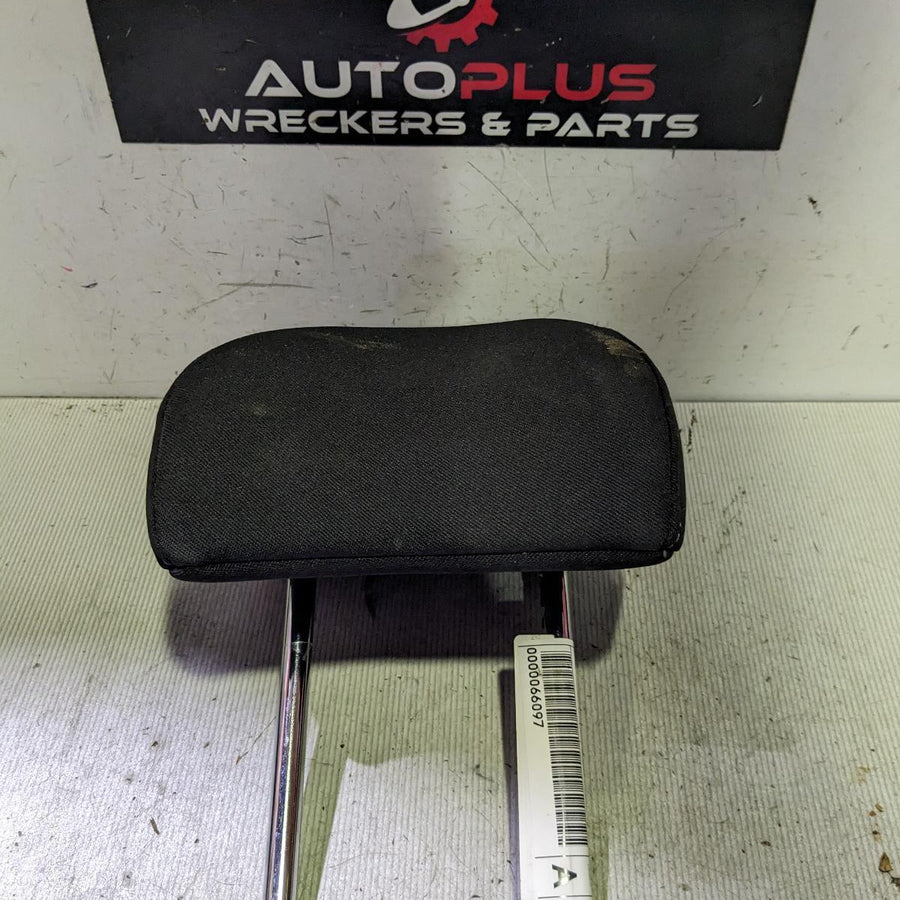 2014 Kia Cerato Headrest
