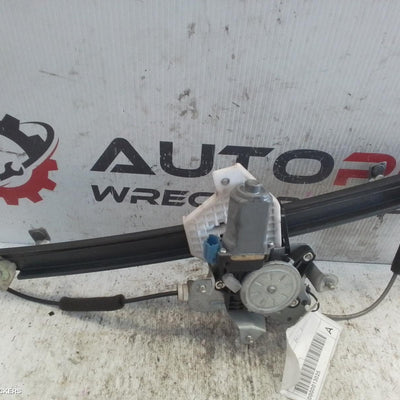 2011 Holden Captiva Left Front Window Reg Motor