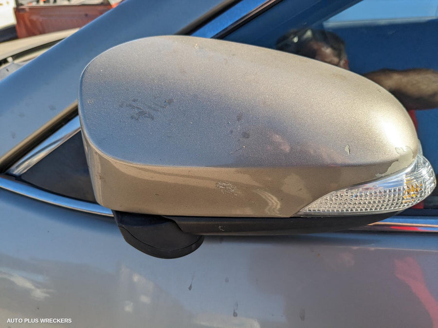 2012 Toyota Camry Radiator Support