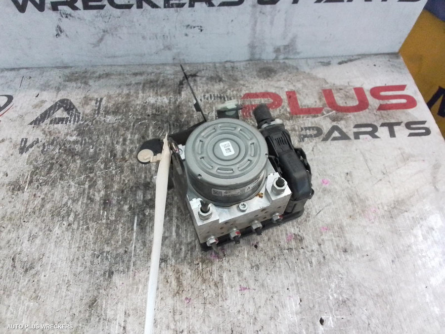 2015-2022 Mitsubishi Outlander Abs Pump Modulator