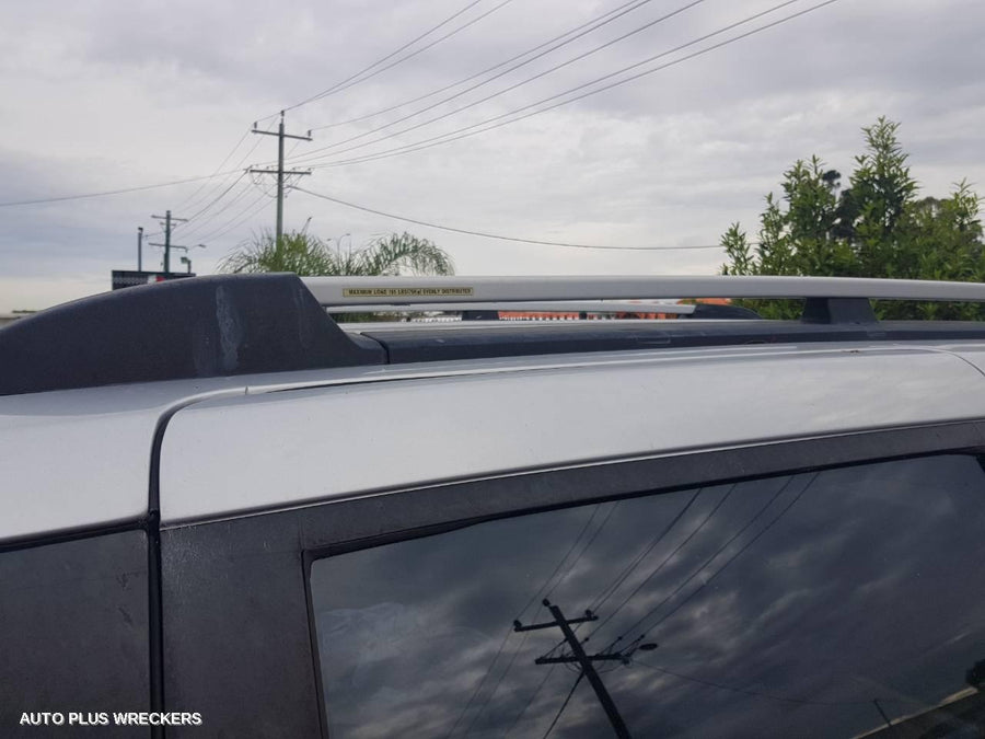 2006 Kia Carnival/grand Carnival Right Front Door Window