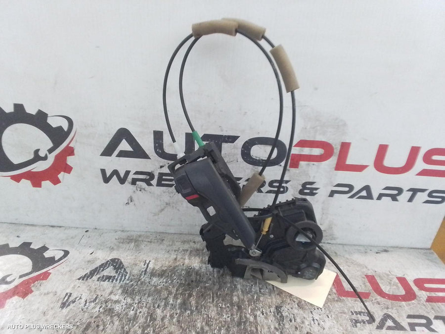 2011-2017 Toyota Camry Door Boot Gate Lock