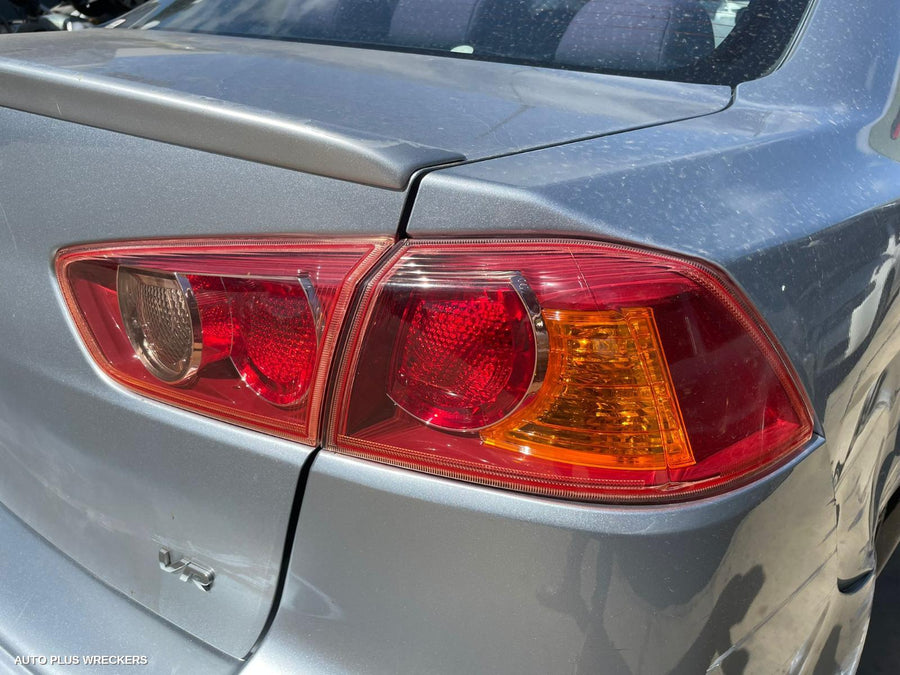 2007-2015 Mitsubishi Lancer Bootlid Tailgate