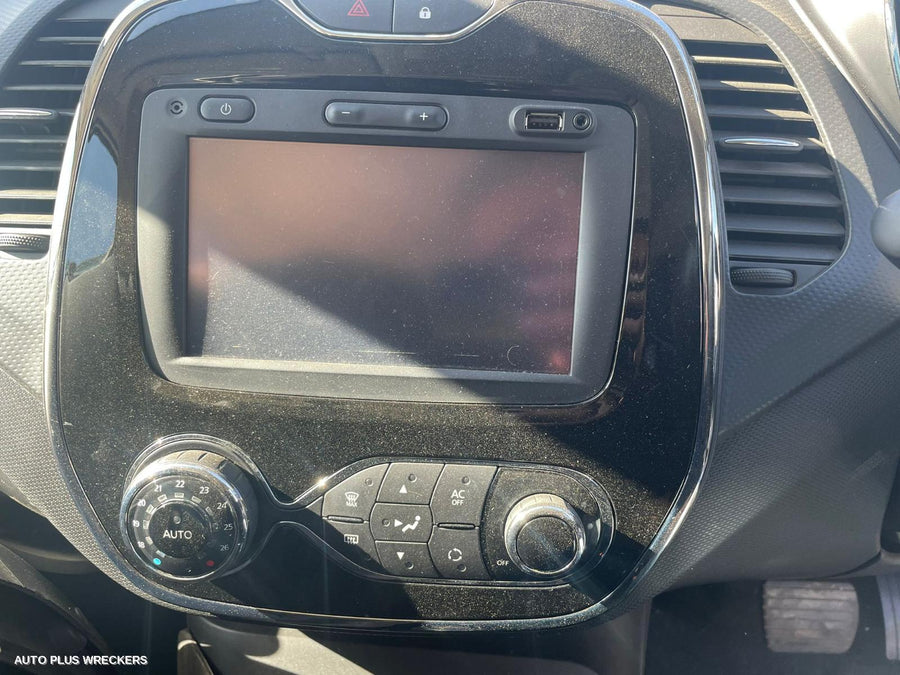 2015 Renault Captur Radio Cd Dvd Sat Tv