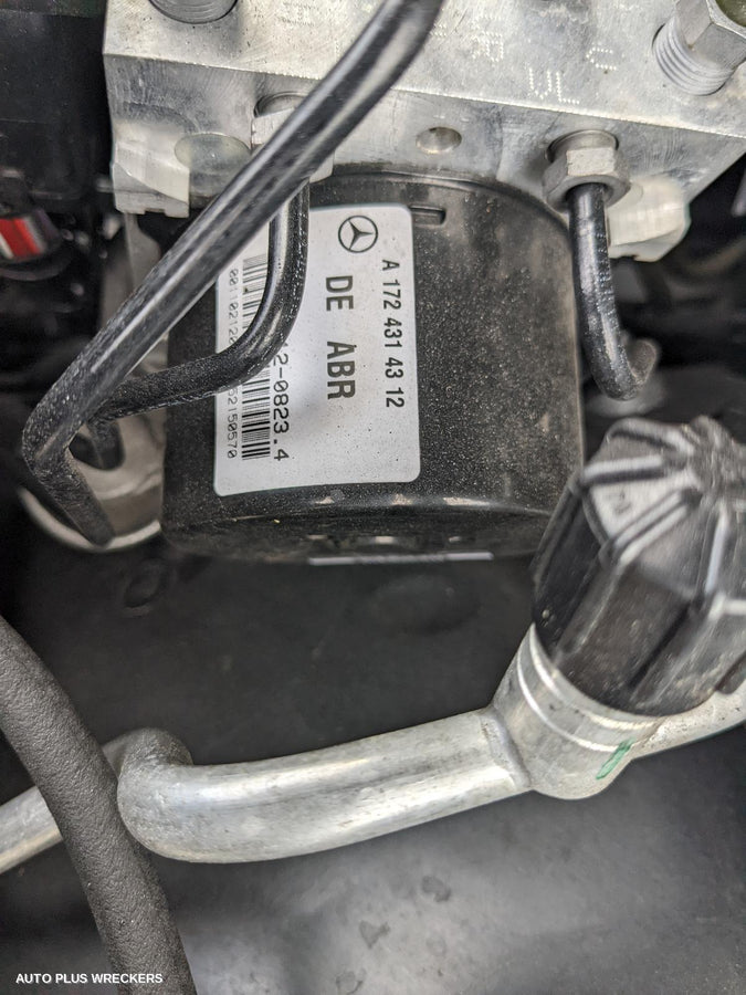 2013 Mercedes C Class Engine