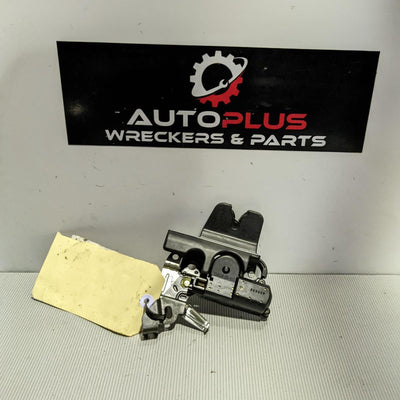 2004 Lexus Es300 (92-05) Door Boot Gate Lock