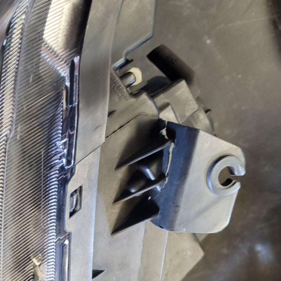 2012 Holden Commodore Right Headlamp