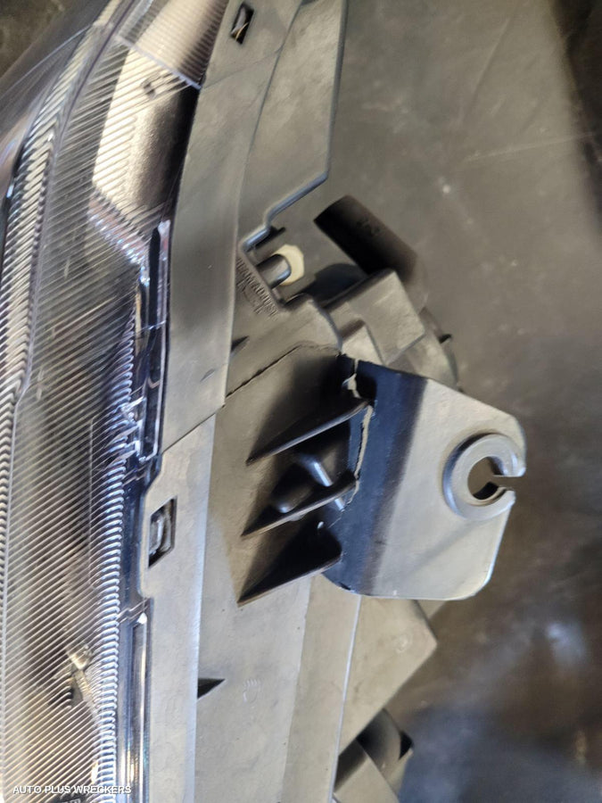 2012 Holden Commodore Right Headlamp