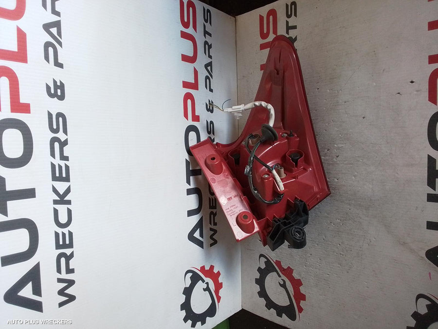 2012-2015 Toyota Corolla Left Taillight