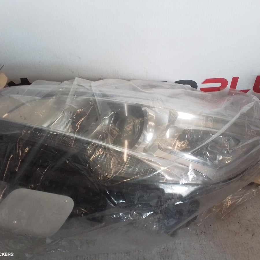 2012-2016 Ford Kuga Left Headlamp