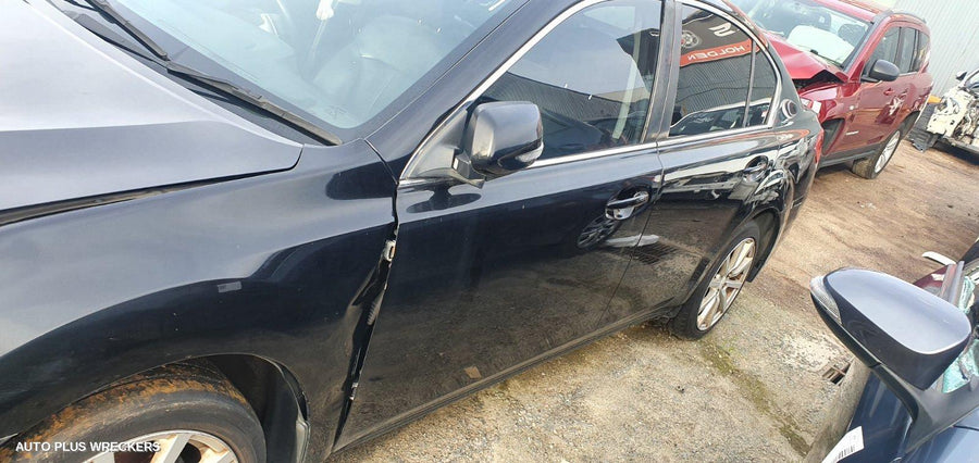 2010 SUBARU LIBERTY DOOR HANDLE