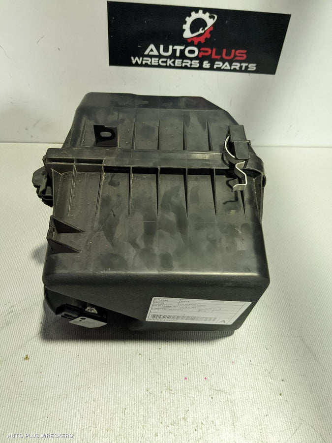 2018 Toyota Rav4 Air Cleaner Box