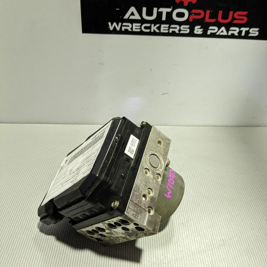 2007-2010 Nissan Xtrail Abs Pump Modulator