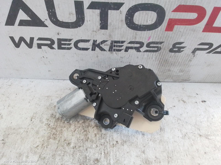 2007-2014 Nissan Dualis Wiper Motor