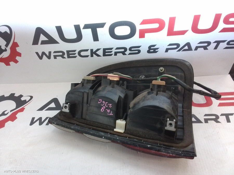 2002 Toyota Landcruiser Left Taillight