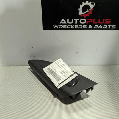 2014 Nissan Pulsar Pwr Dr Wind Switch