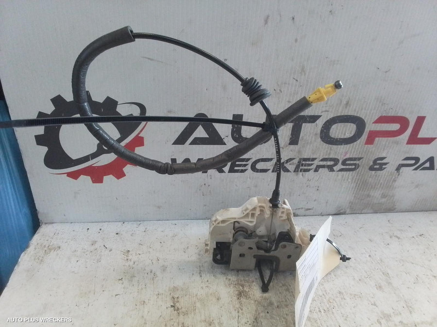 2013 Jeep Grandcherokee Door Boot Gate Lock